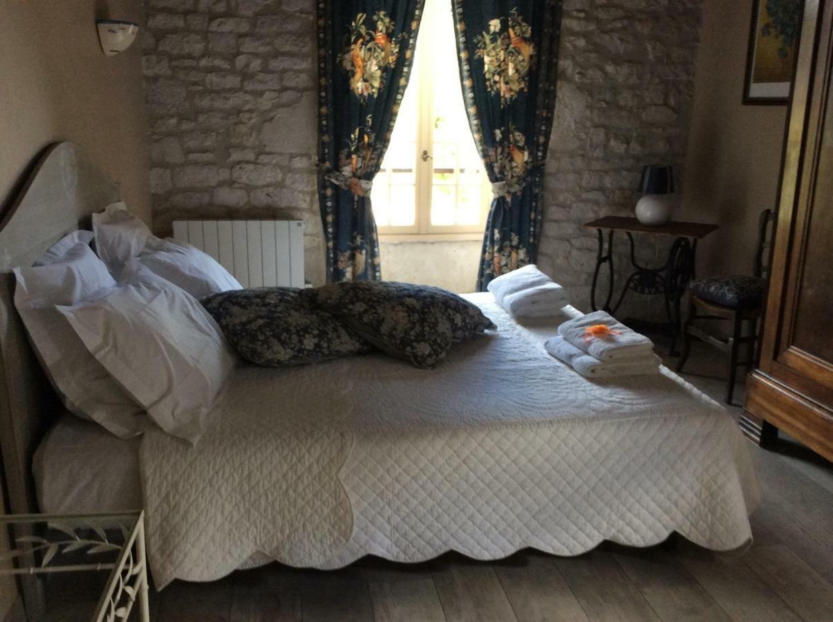 Chambre D'Hotes La Quercynoise Bed & Breakfast Montaigu-de-Quercy ภายนอก รูปภาพ